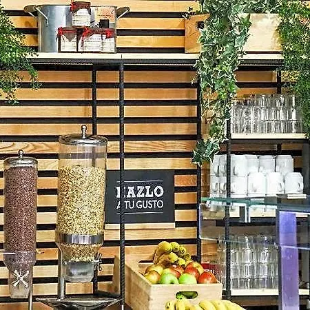 Ibis Costa Brava Ξενοδοχείο 2*